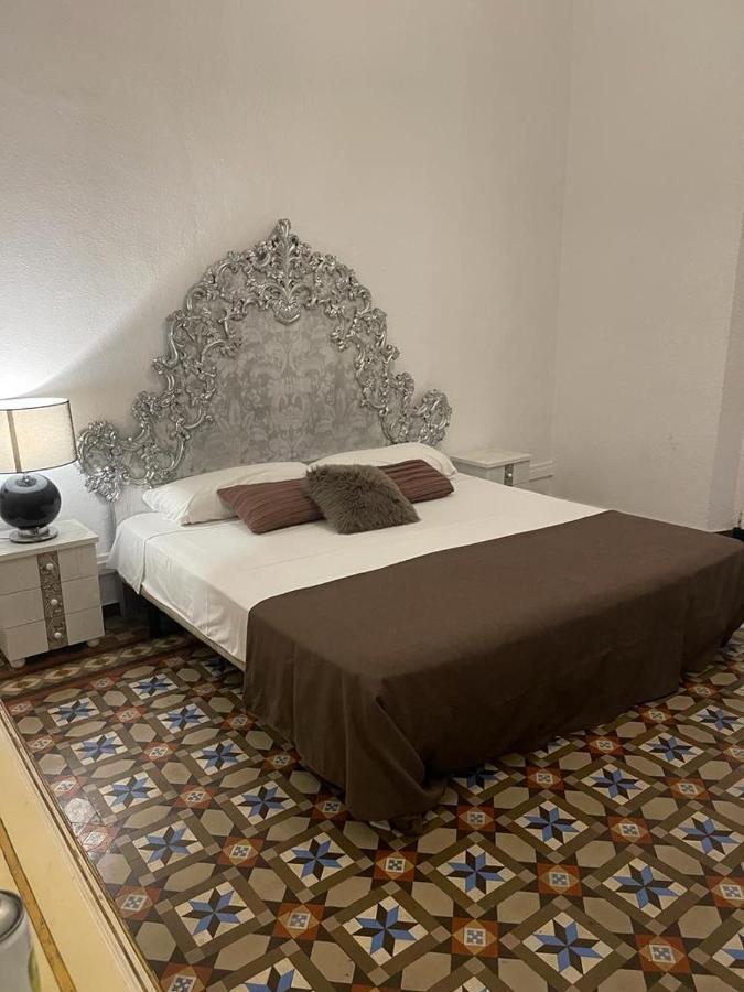 Efate Rooms Barcelona Exterior photo