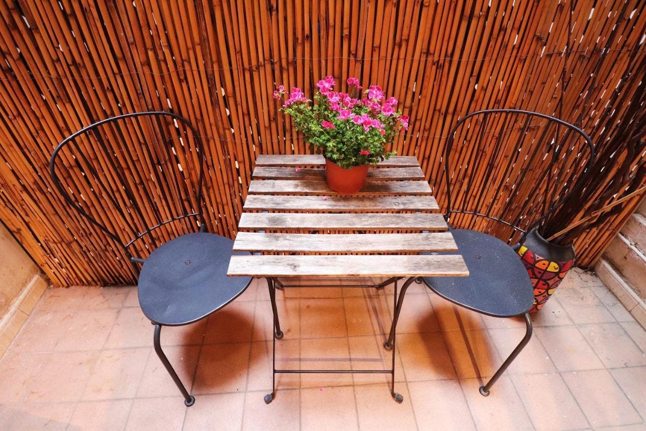 Efate Rooms Barcelona Exterior photo